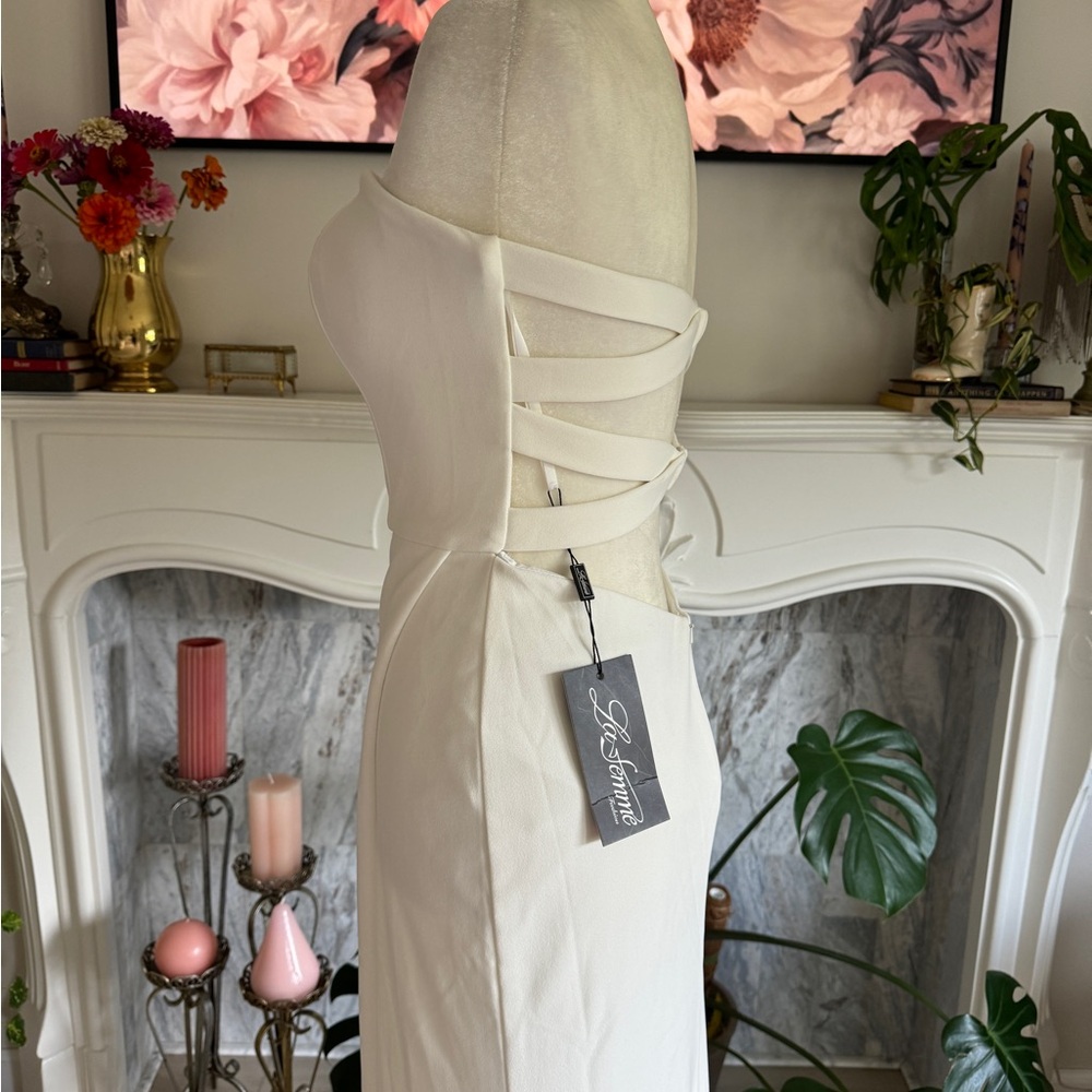 La Femme Strapless Evening Dress in White 27035 - Picture 6 of 13